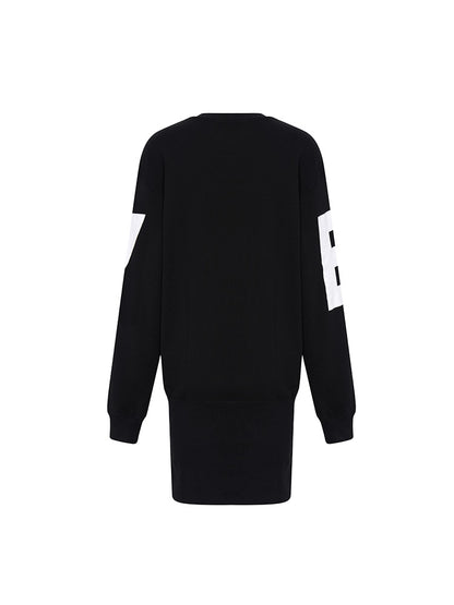 Graphic Long Sleeve Oversized Sweatshirt